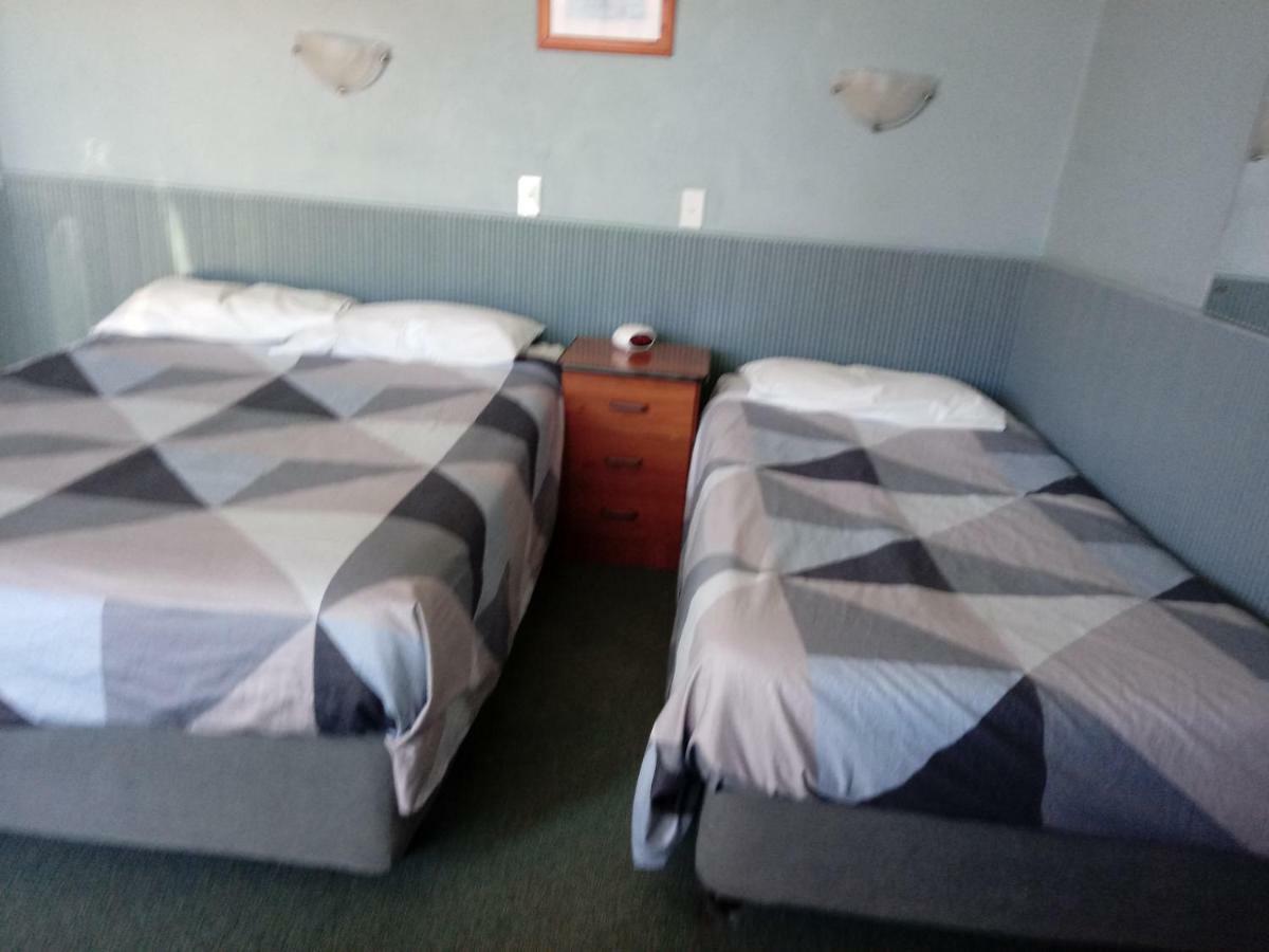 Travellers Rest Motel Бернсдейл Екстер'єр фото